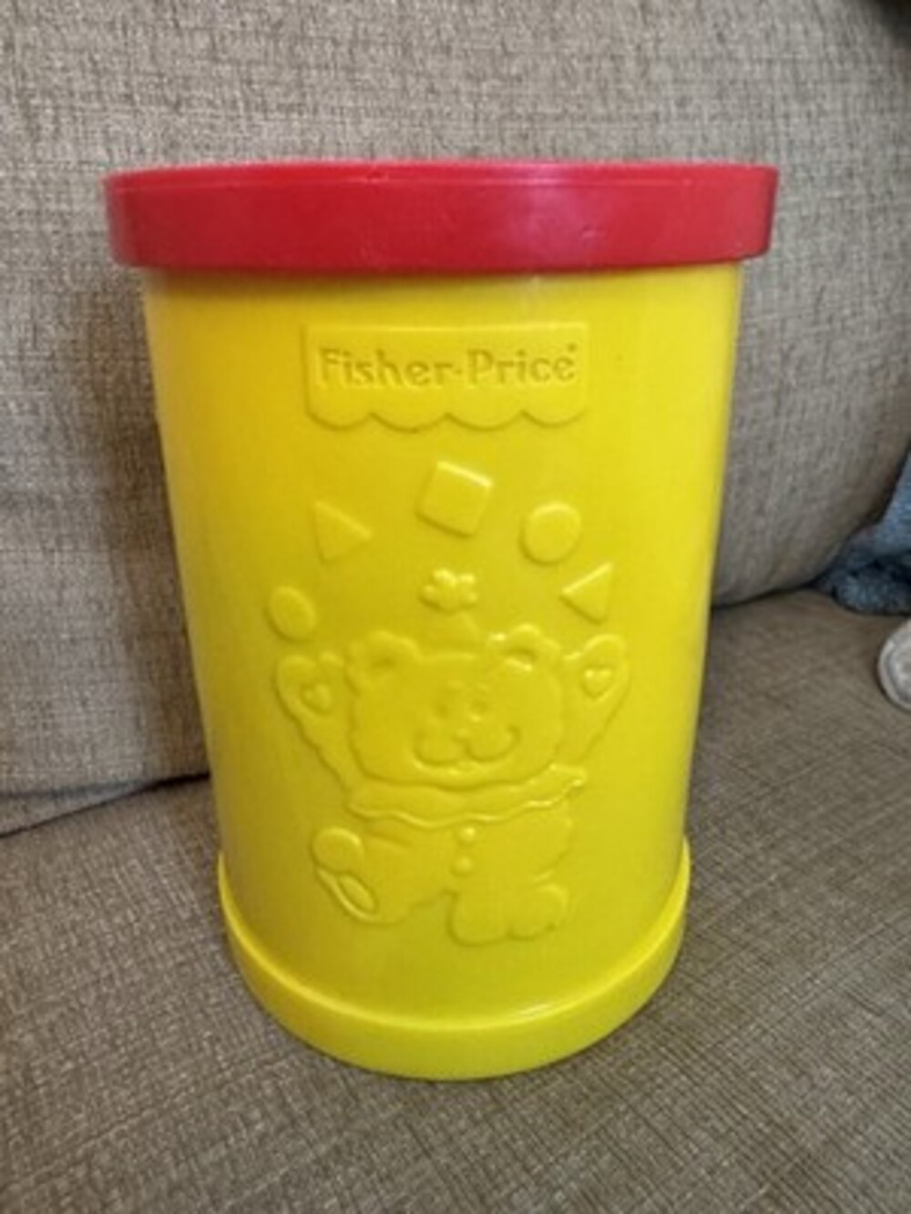 Fisher-Price Vintage 1977 Yellow Shape Sorter Bucket w/ Lid & Blocks